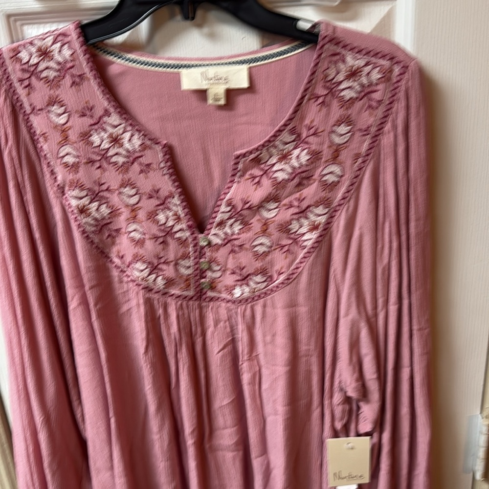 Ladies Blouse - Picture 4 of 5